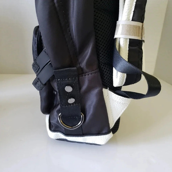 Kenneth Cole  New York,NWT,Black/White Mini Backpack . - Picture 5 of 10
